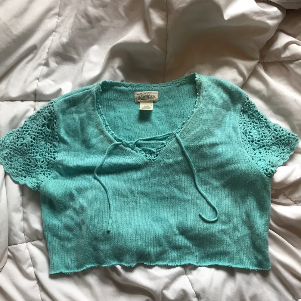 Crop top